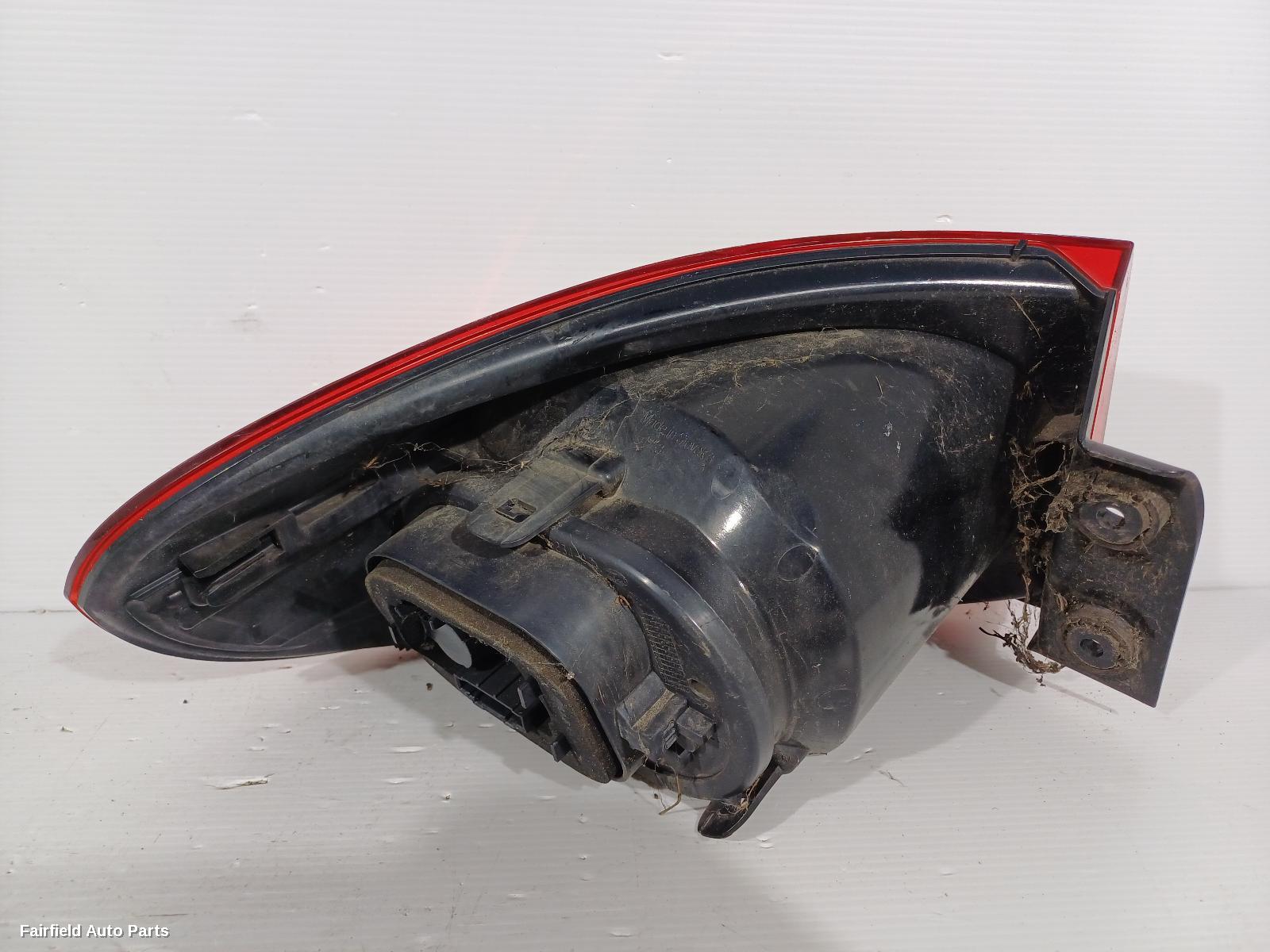 2008-2011 Volkswagen Tiguan Right Taillight