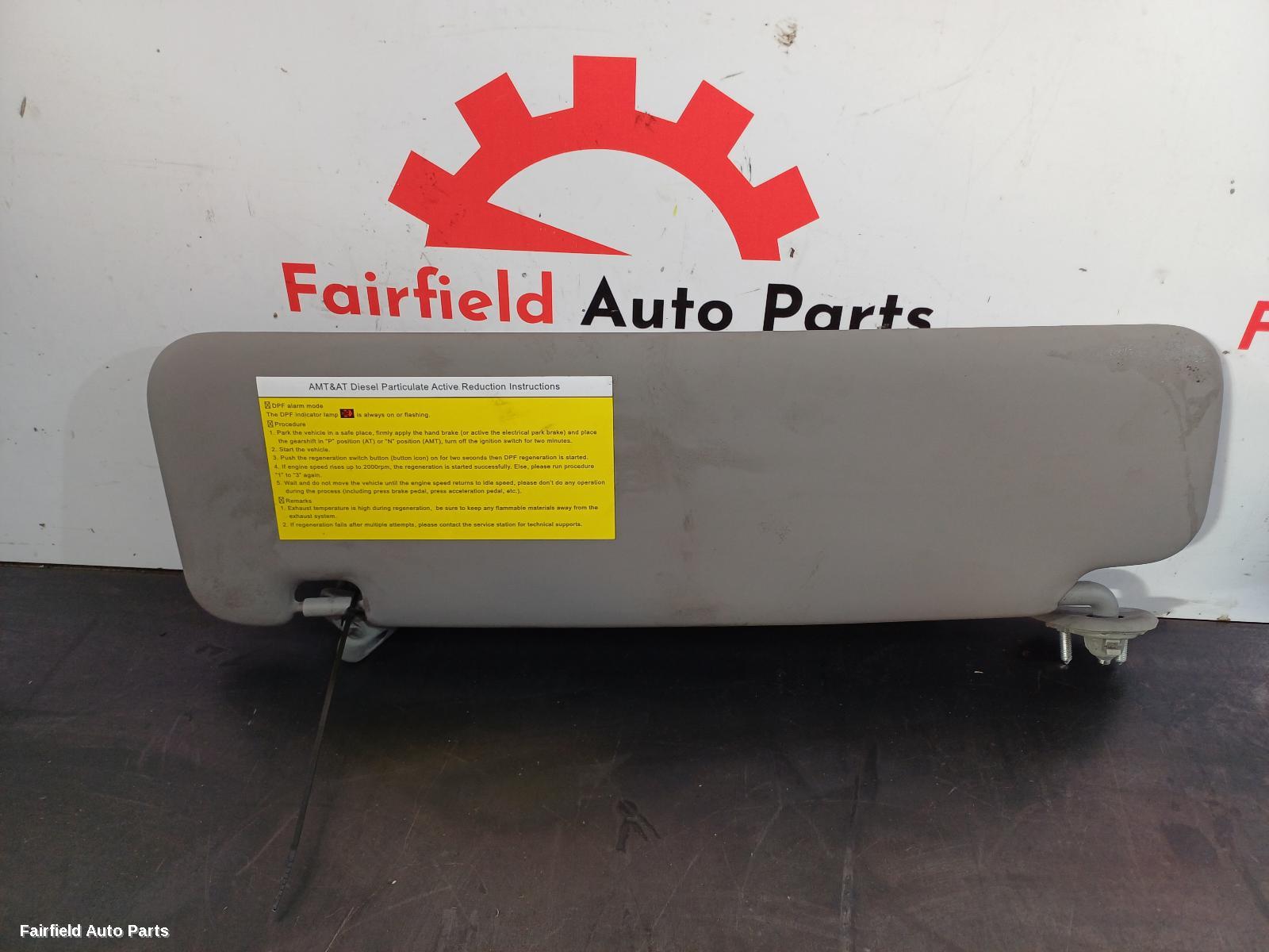 2015-2025 Ldv G10 Sunvisor