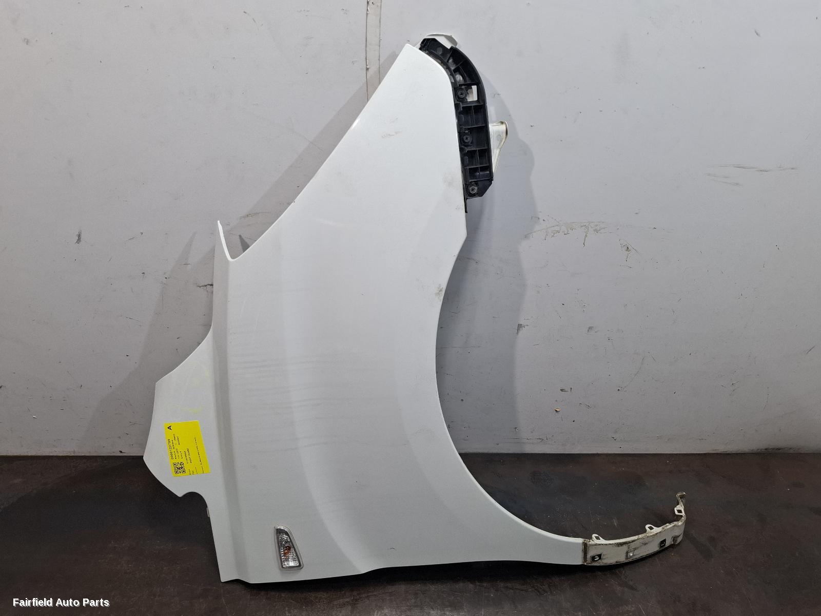 2007-2018 Hyundai Iload/imax Right Guard