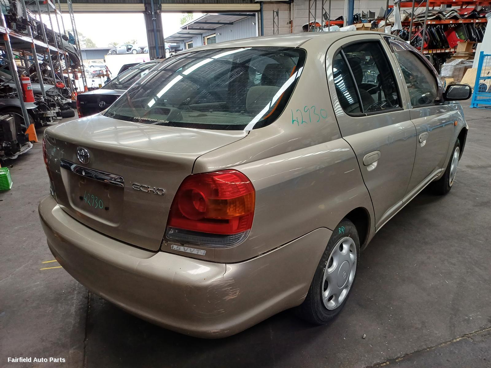 2003 Toyota Echo Left Headlamp