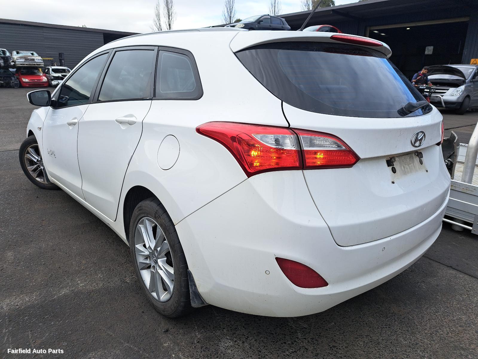 2014 Hyundai I30 Left Taillight
