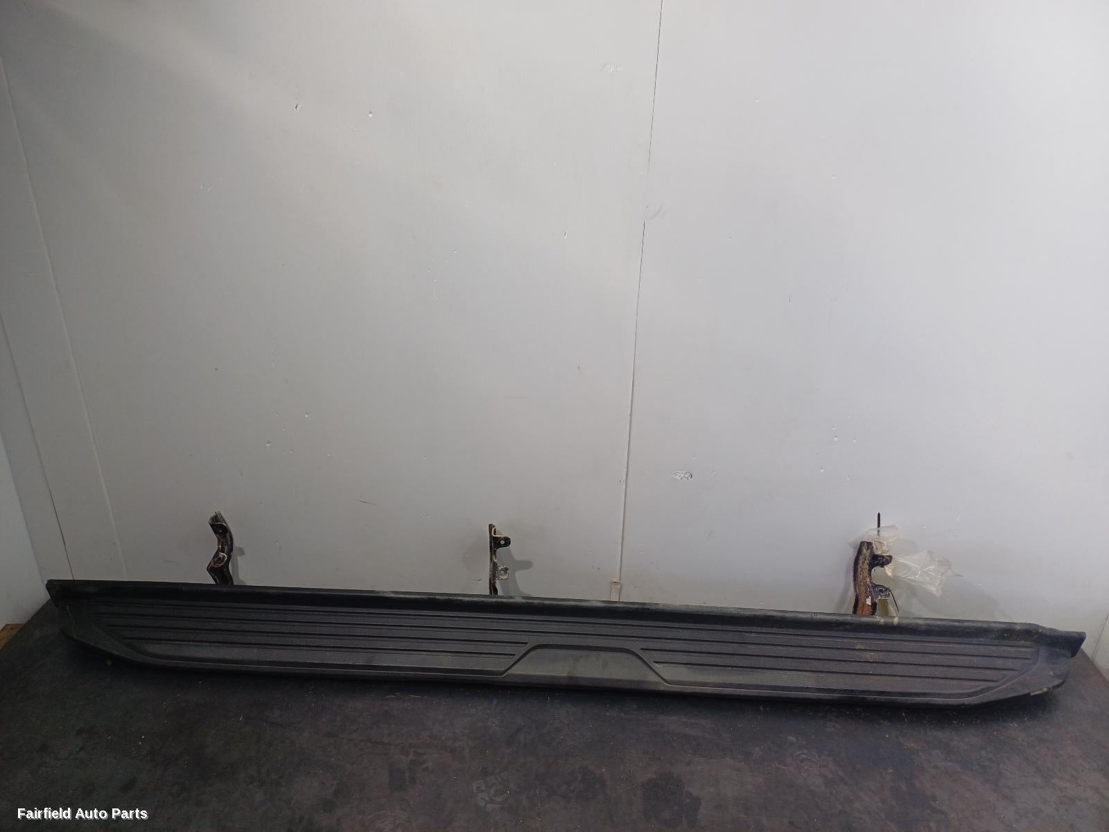 2023 Ldv T60 Side Step Skirt