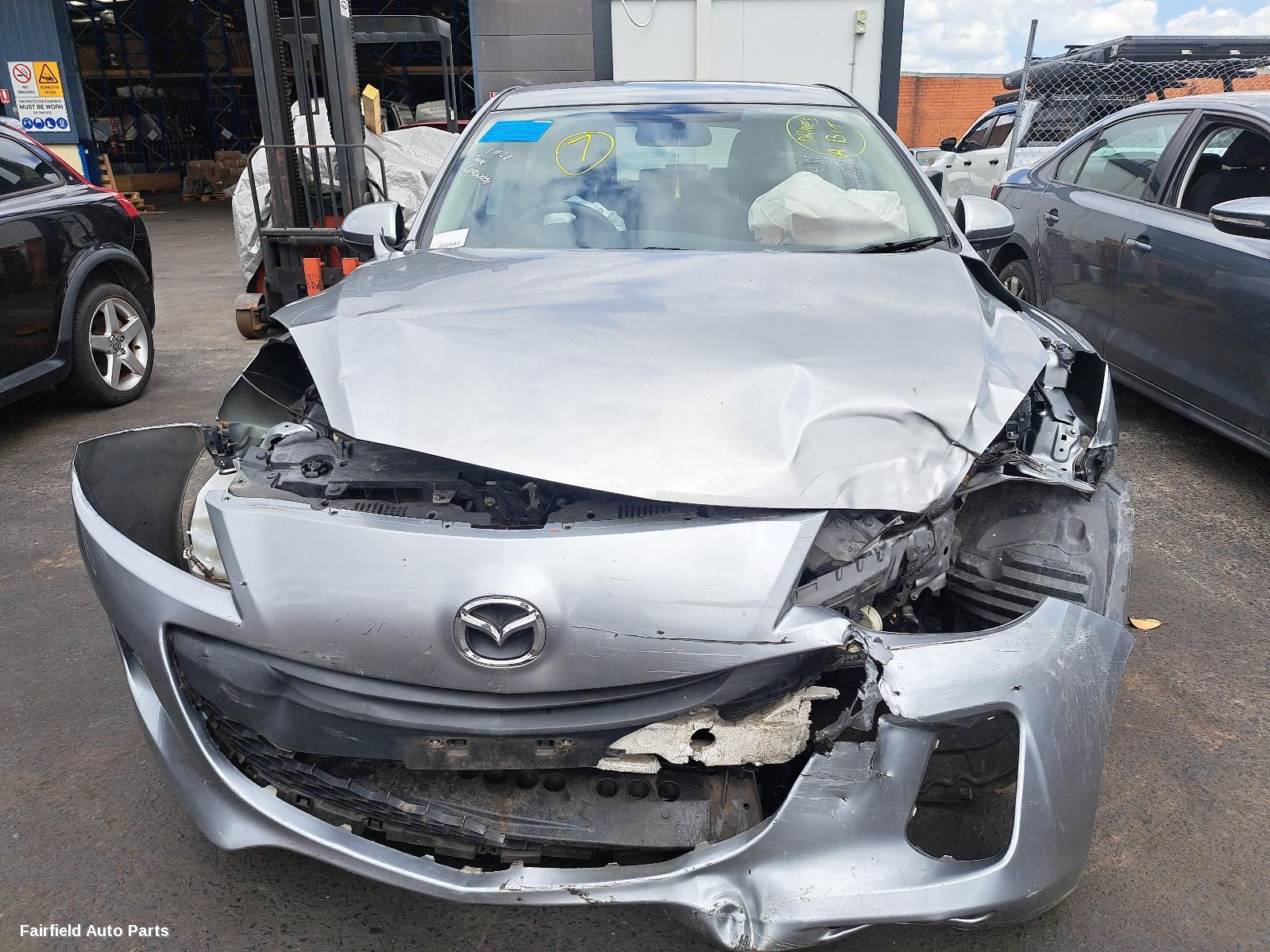 2013 Mazda 3 Left Taillight