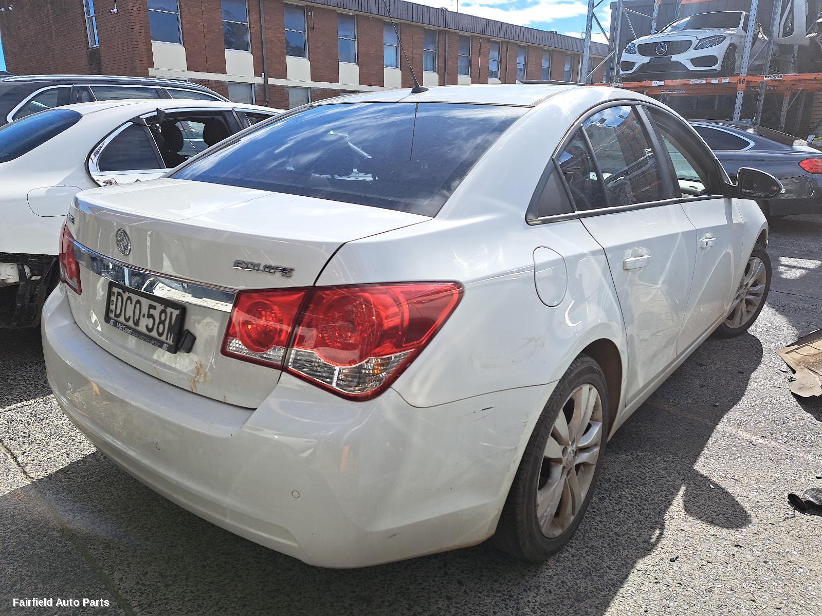 2015 Holden Cruze Left Front Door Window