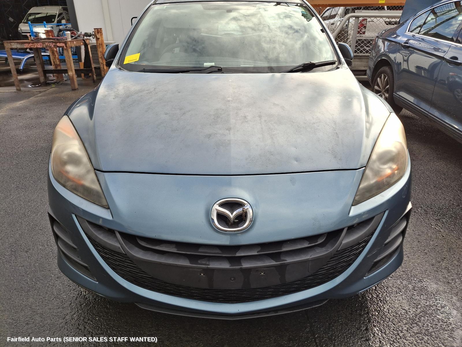 2010 Mazda 3 Sunvisor