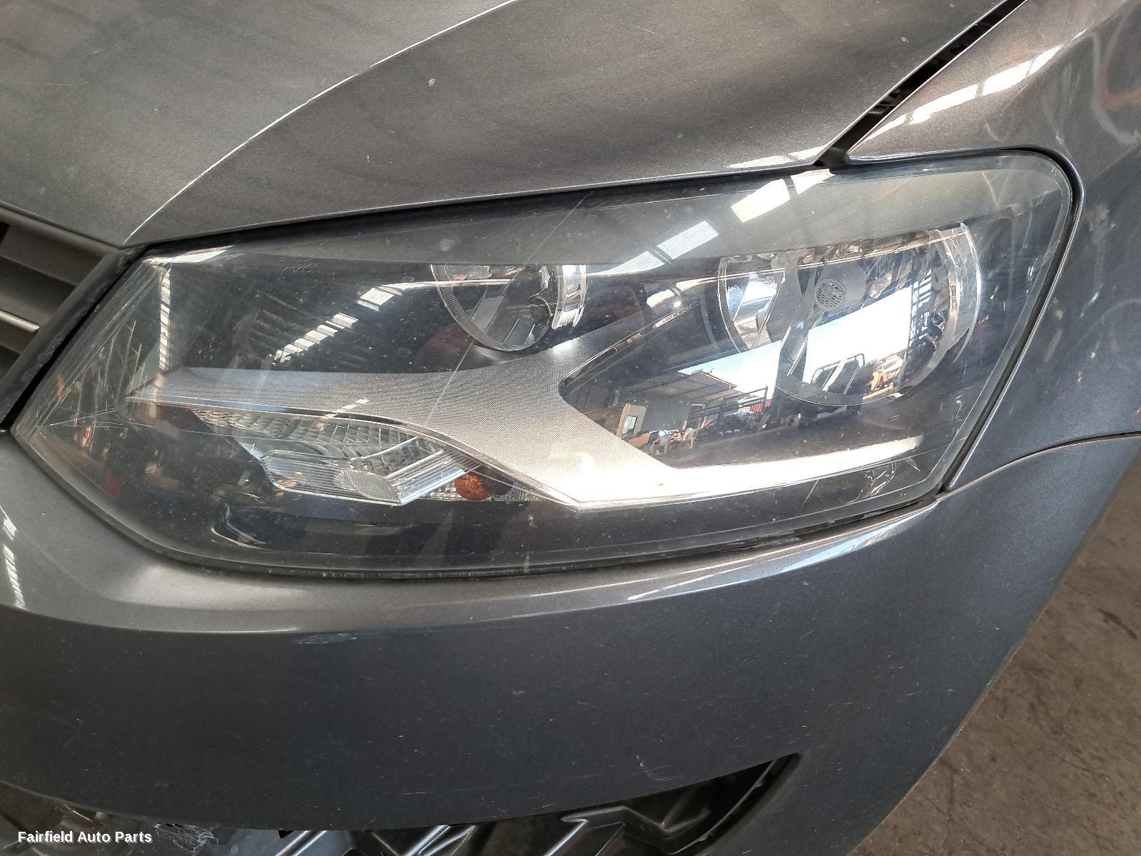 2011 Volkswagen Polo Right Taillight