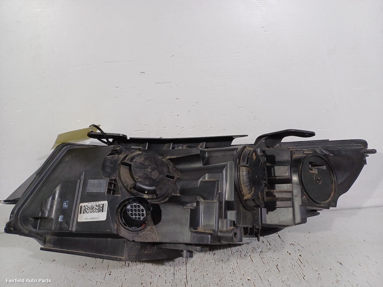 2015-2019 Land Rover Discovery Sport Right Headlamp