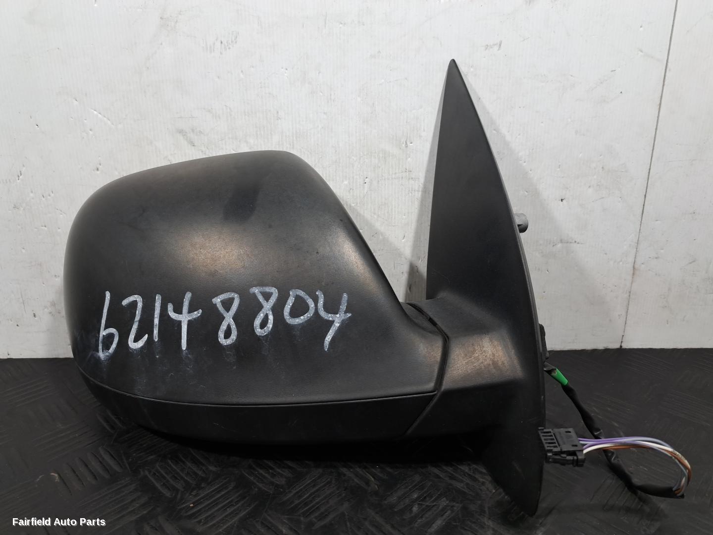 2013-2022 Volkswagen Amarok Right Door Mirror