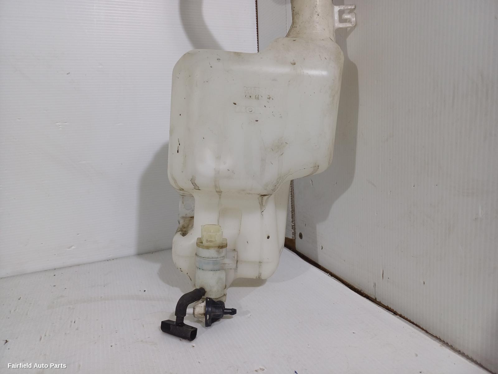 2014 Honda Odyssey Washer Bottle