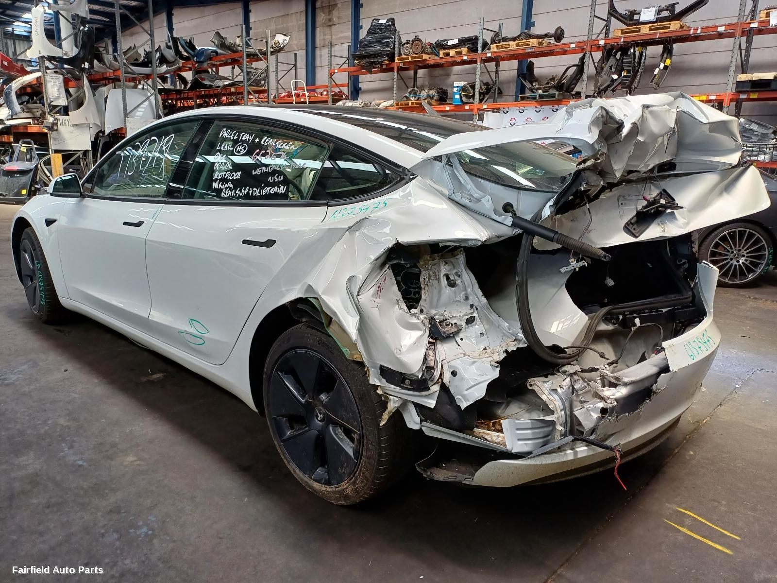 2021 Tesla Model 3 Column