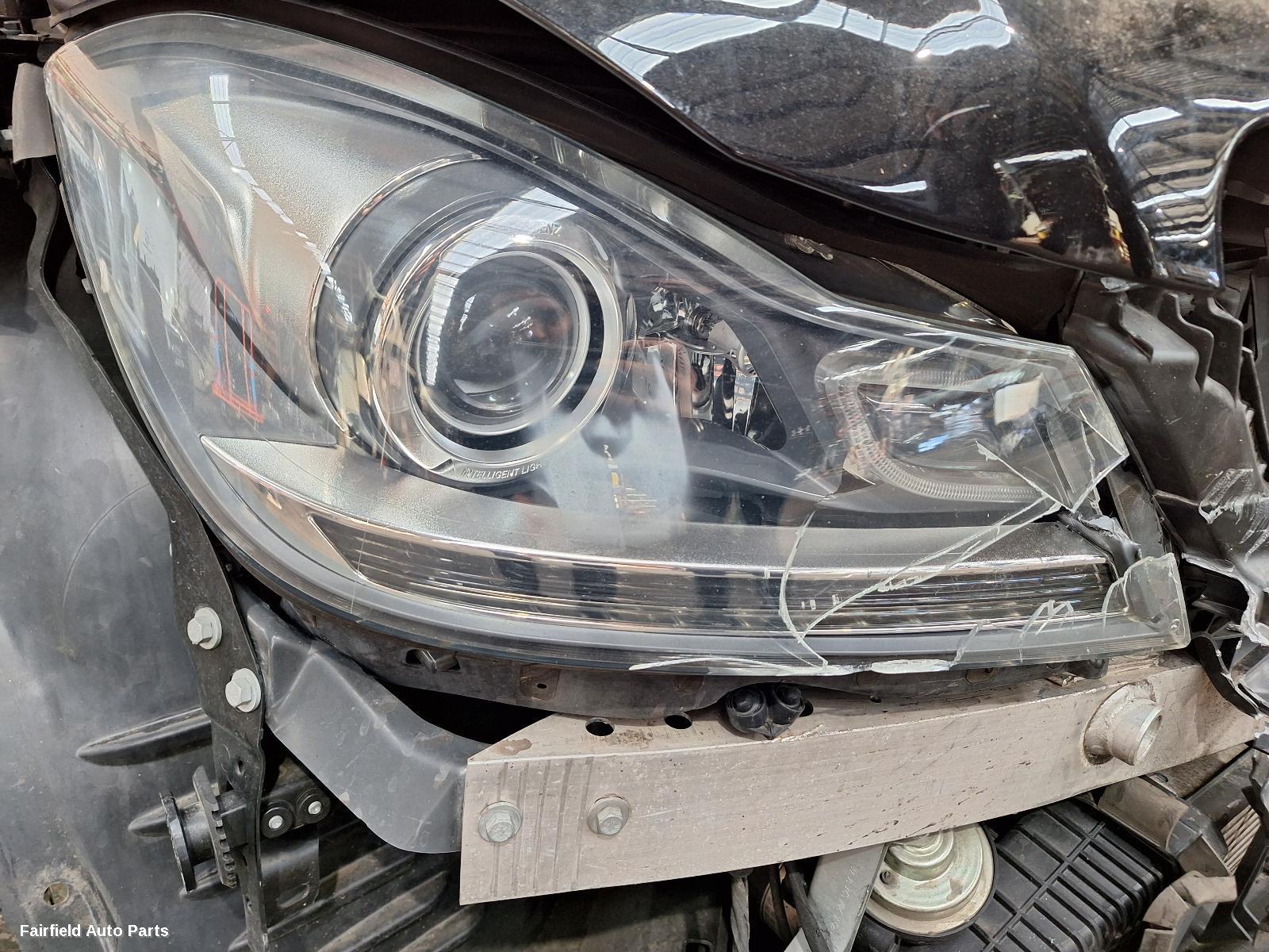 2011-2015 Mercedes C Class Left Front Door