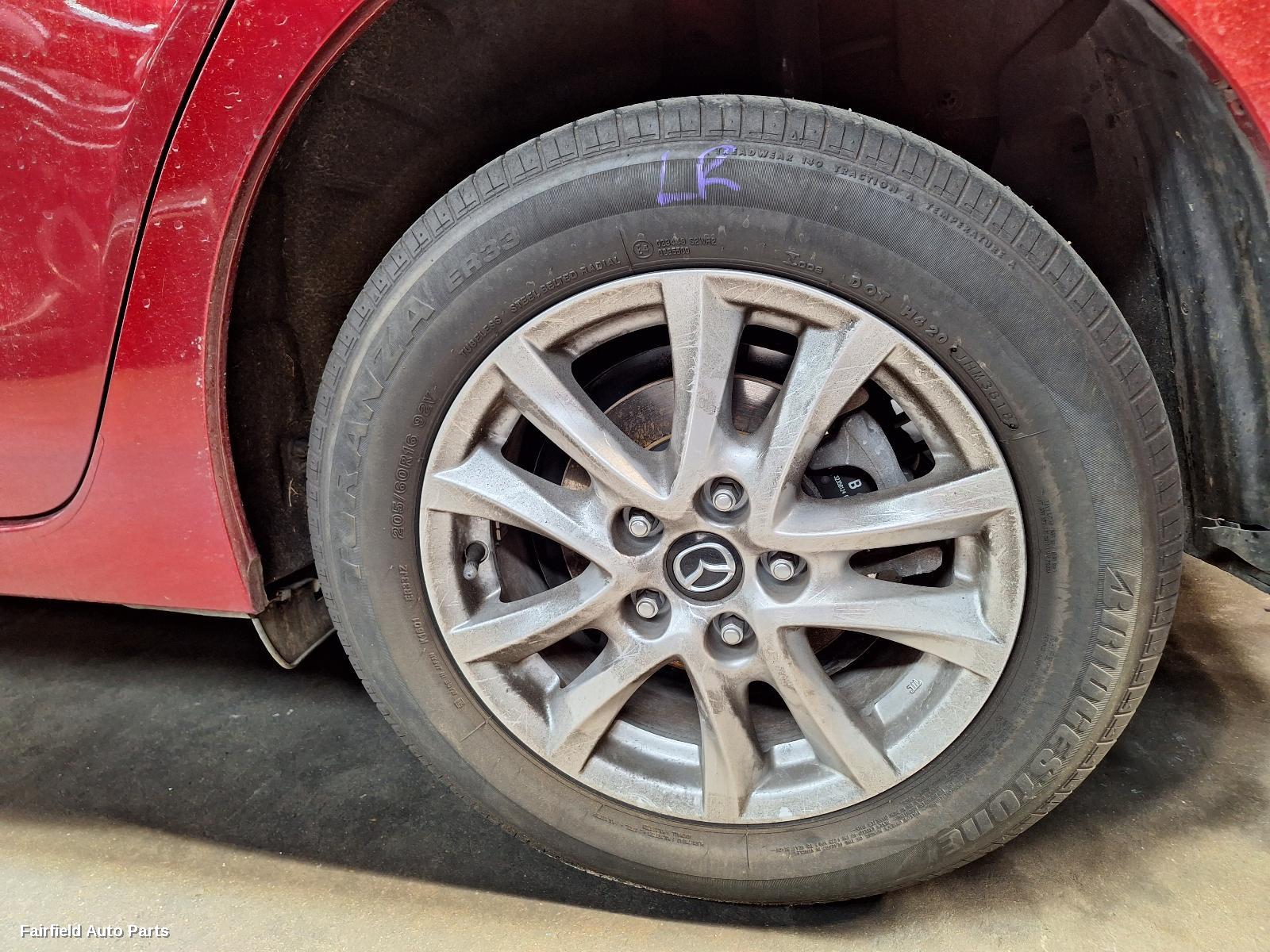 2018 Mazda 3 Air Cleaner Box