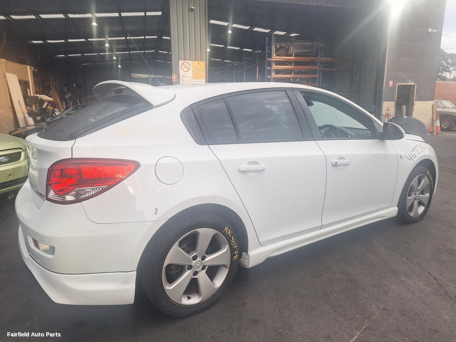2014 Holden Cruze Right Indicator Fog Side