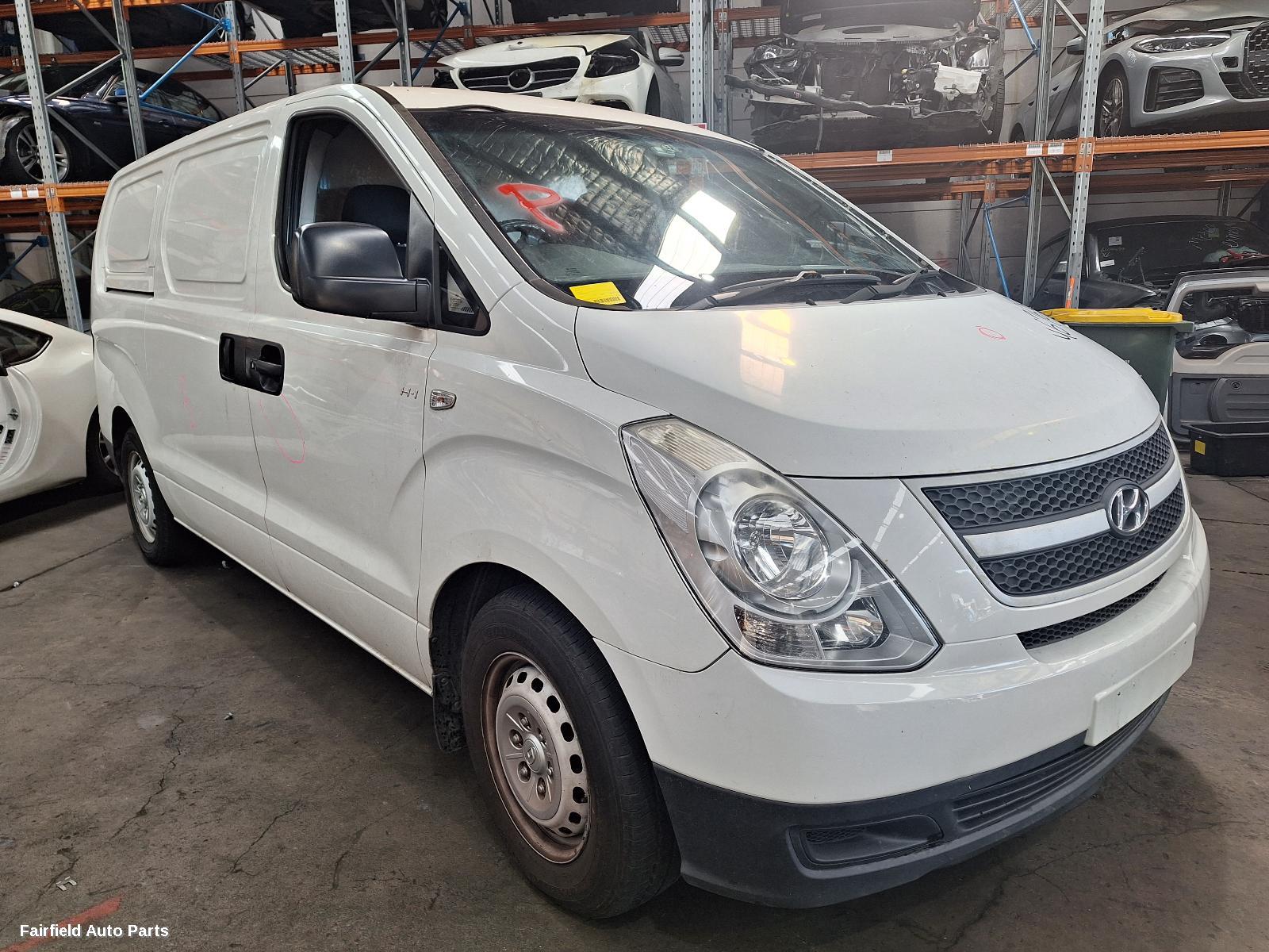 2010 Hyundai Iload/imax Right Front Window Reg Motor