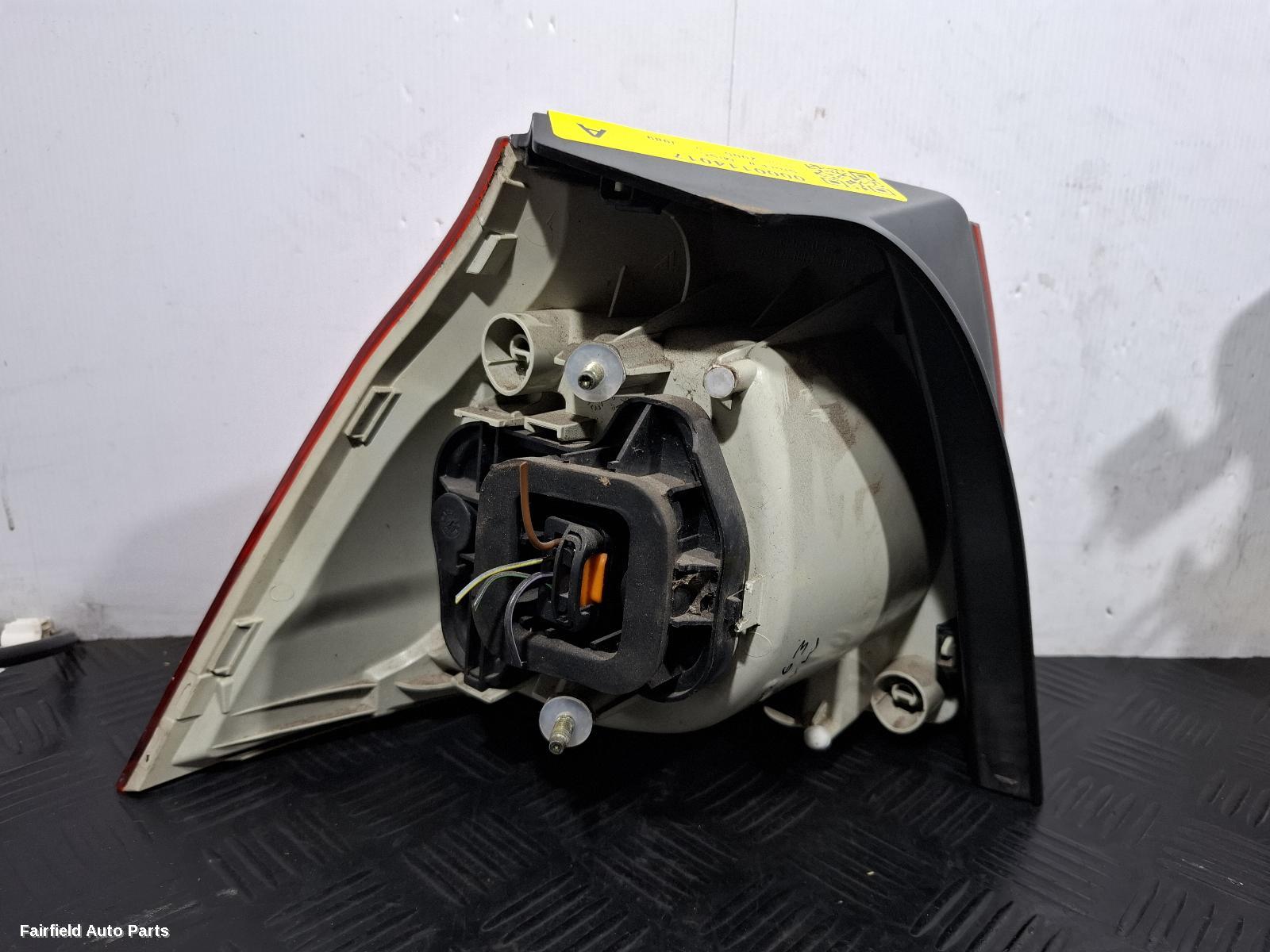 2004-2009 Volkswagen Golf Right Taillight