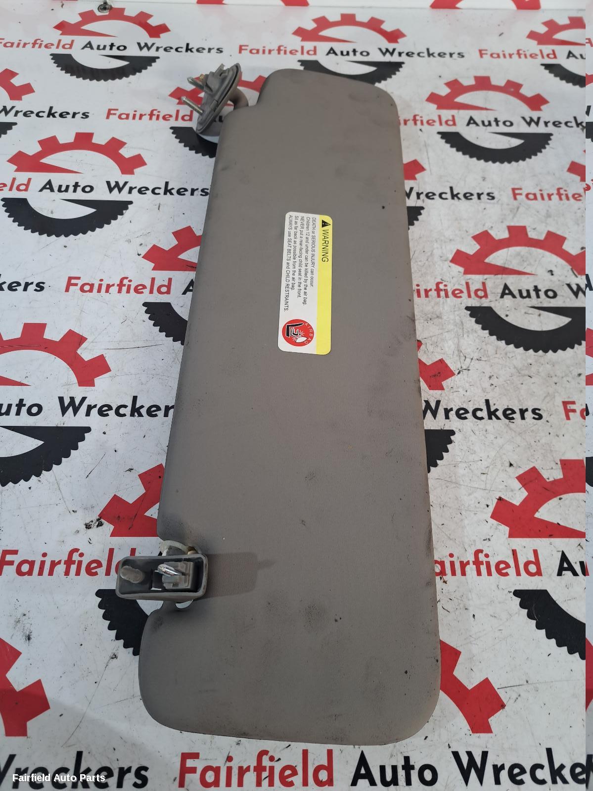 2015-2025 Ldv G10 Sunvisor