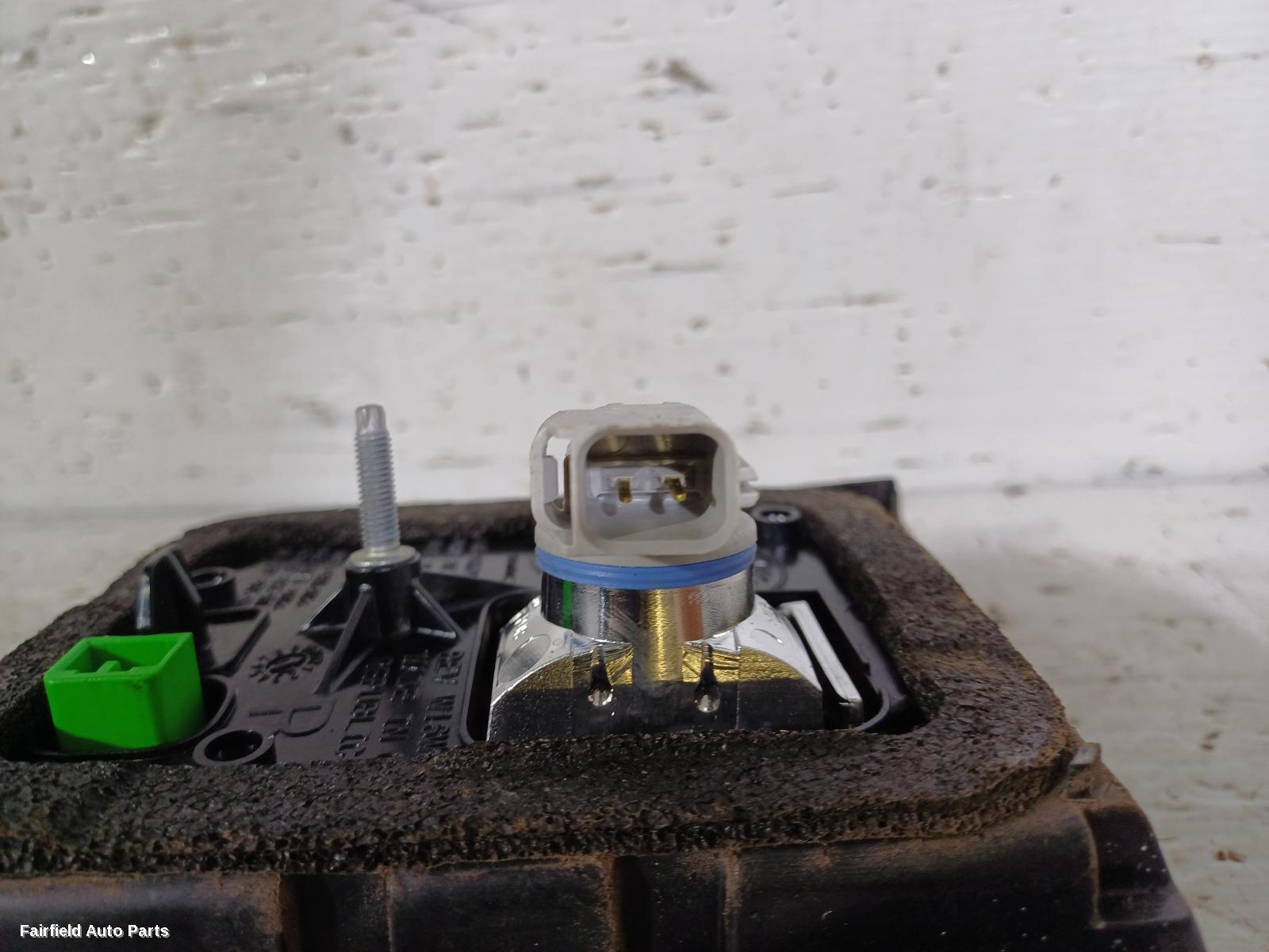 2015-2019 Land Rover Discovery Sport Rear Garnish