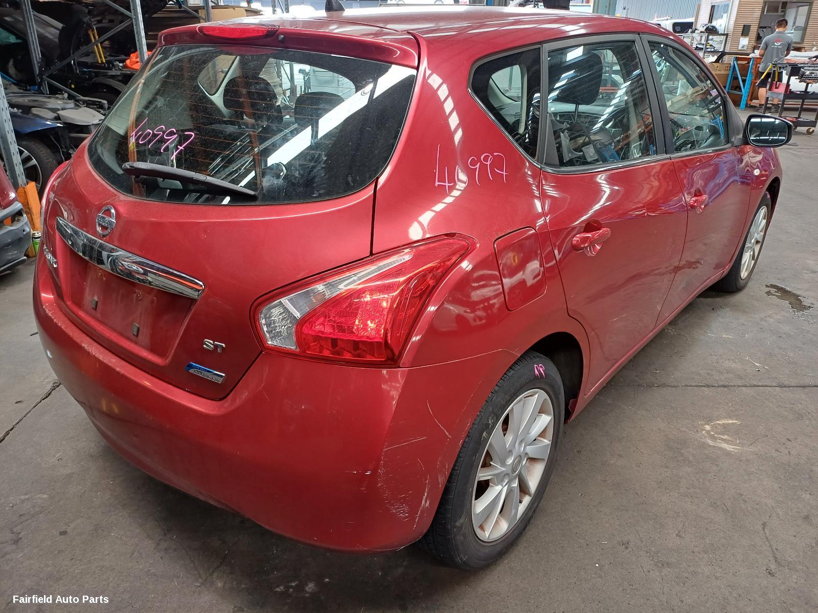 2013 Nissan Pulsar Left Front Window Reg Motor