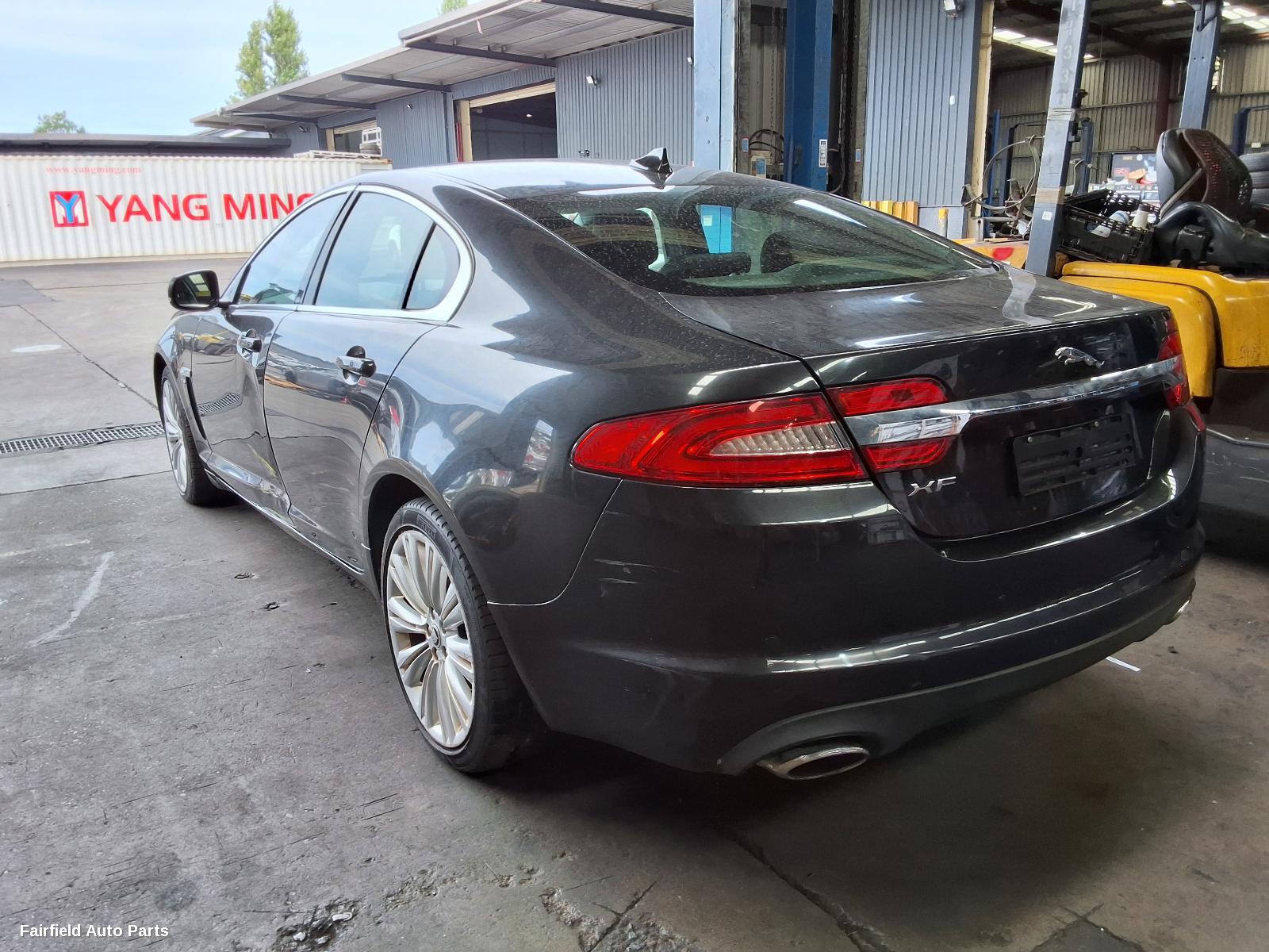 2013 Jaguar Xf Right Door Mirror