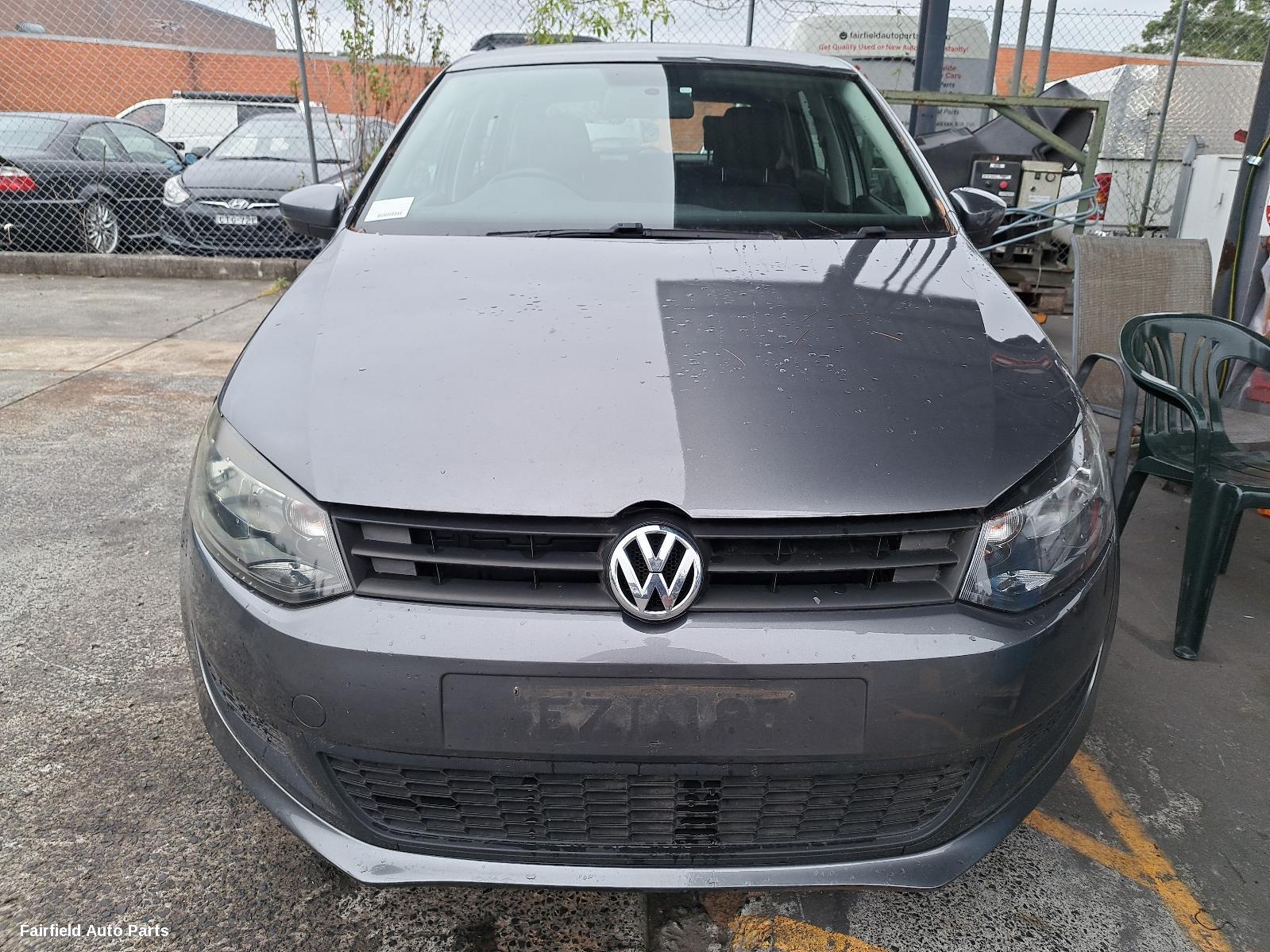 2015 Volkswagen Polo Right Driveshaft