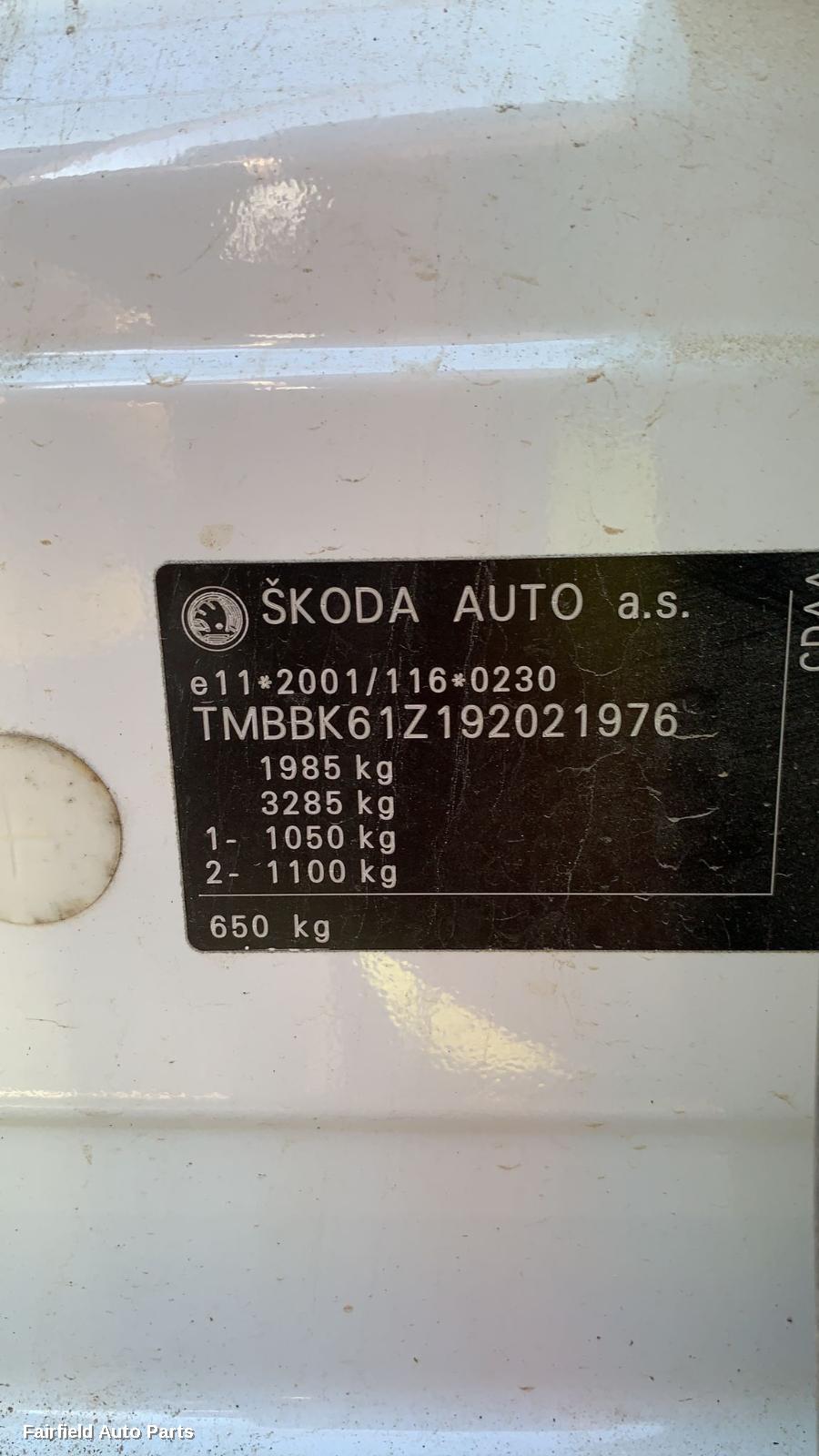 2010 Skoda Octavia Right Taillight
