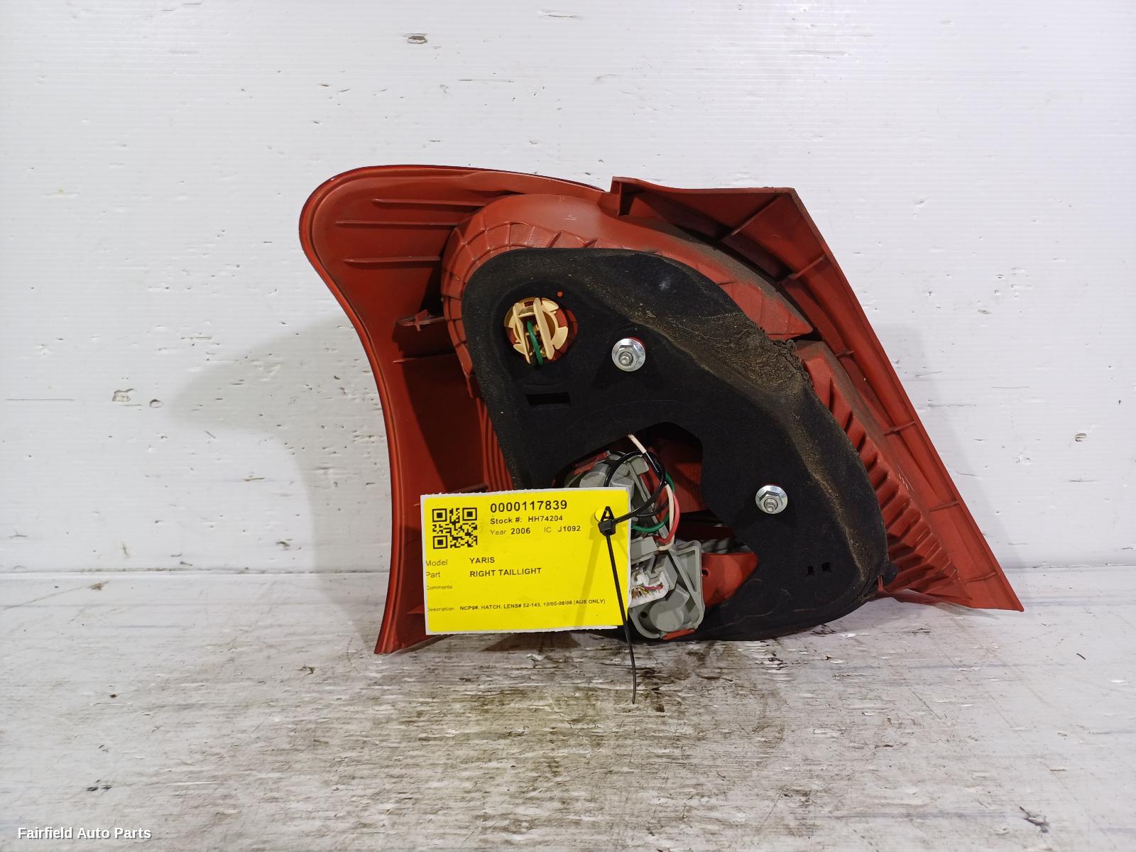 2005-2008 Toyota Yaris Right Taillight