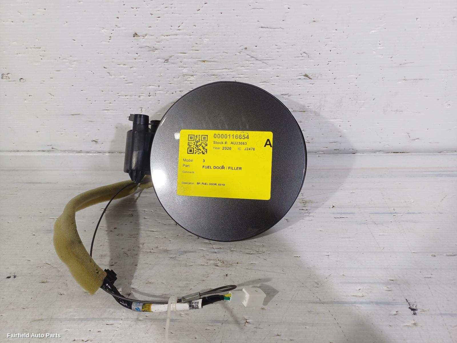 2019-2026 Mazda 3 Fuel Door Filler