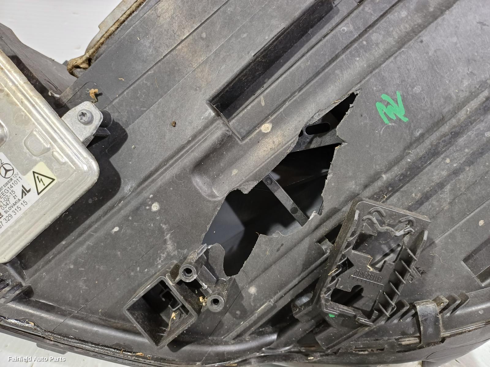 2013-2016 Mercedes Cla Class Right Headlamp