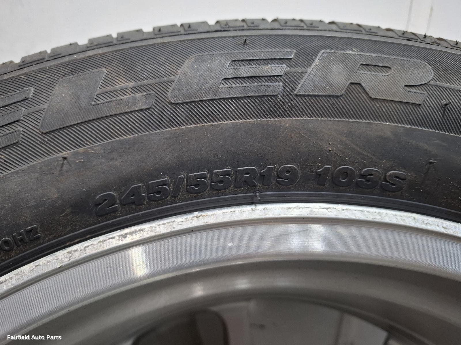 2007-2014 Toyota Kluger Wheel Mag