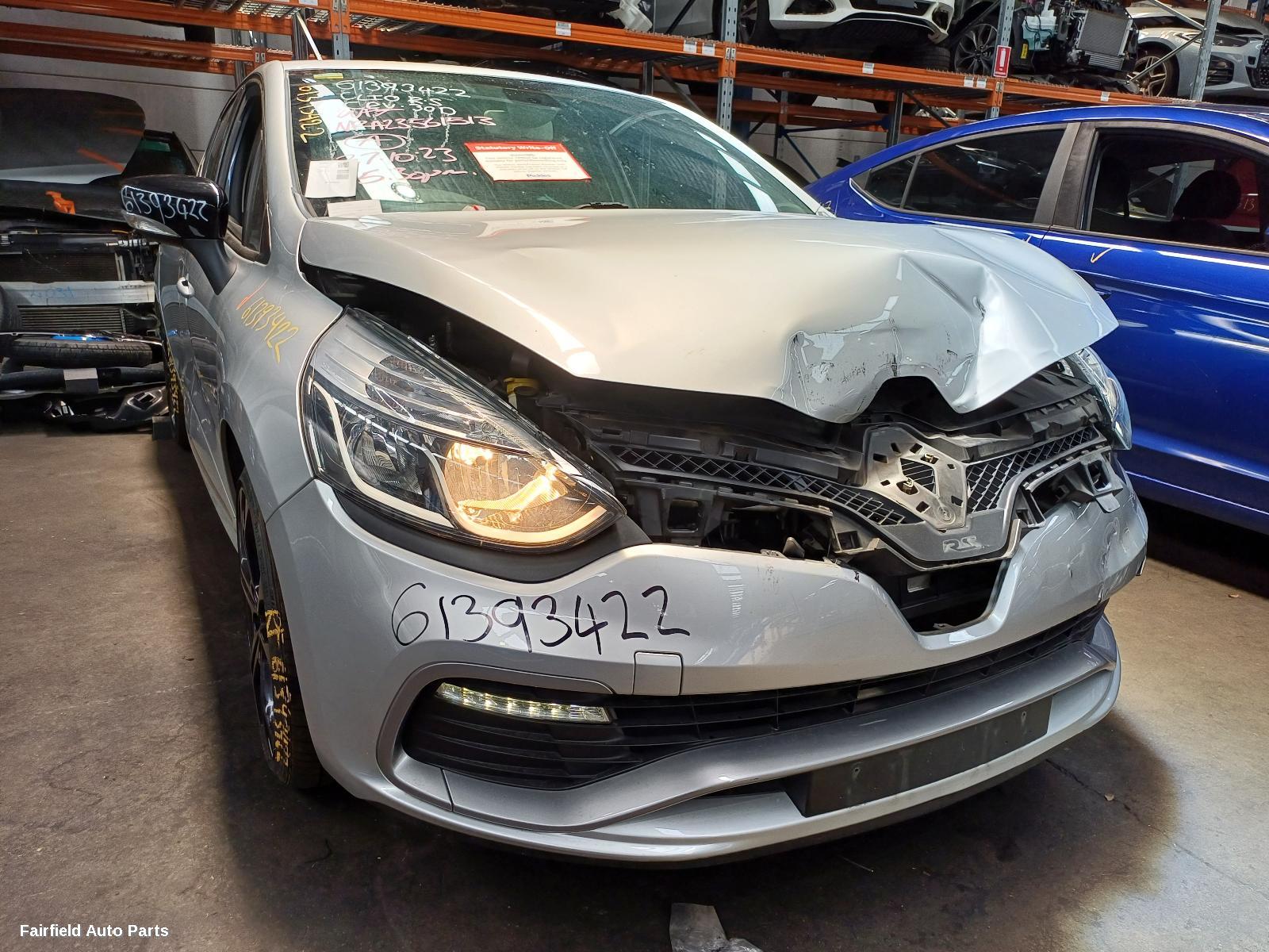 2013 Renault Clio Right Rear Door Sliding