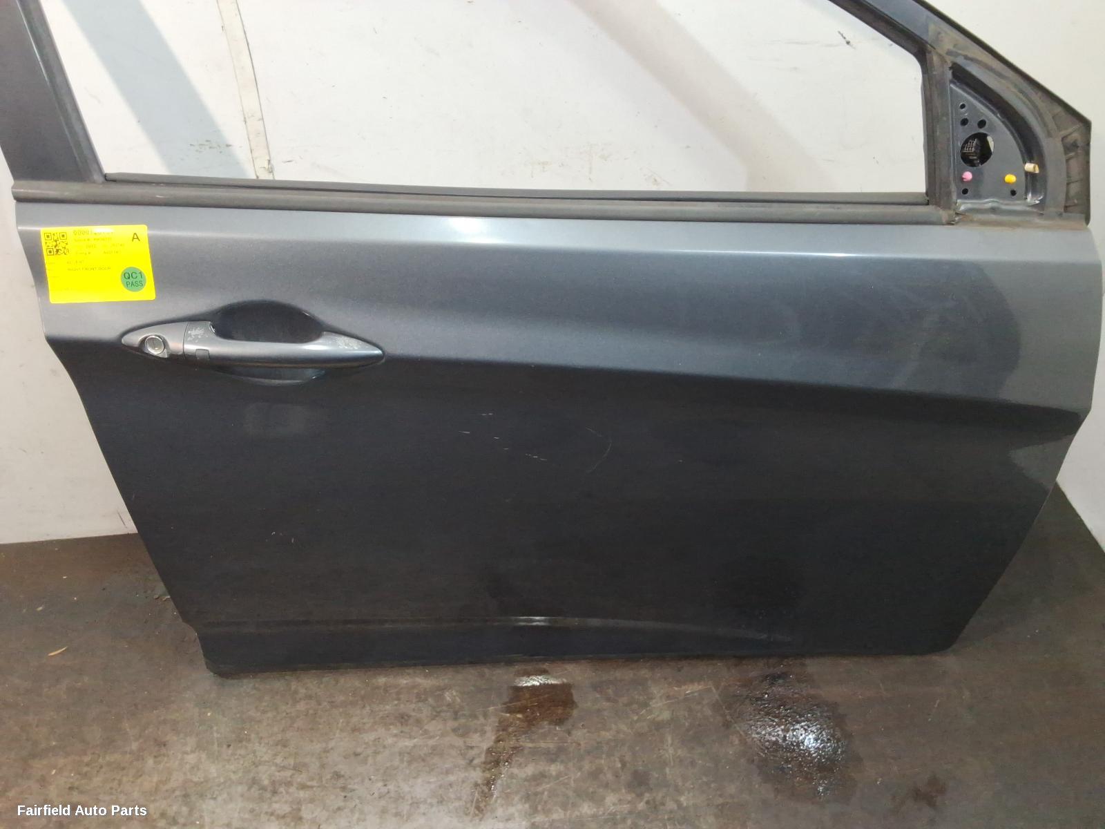 2011-2019 Hyundai Accent Right Front Door
