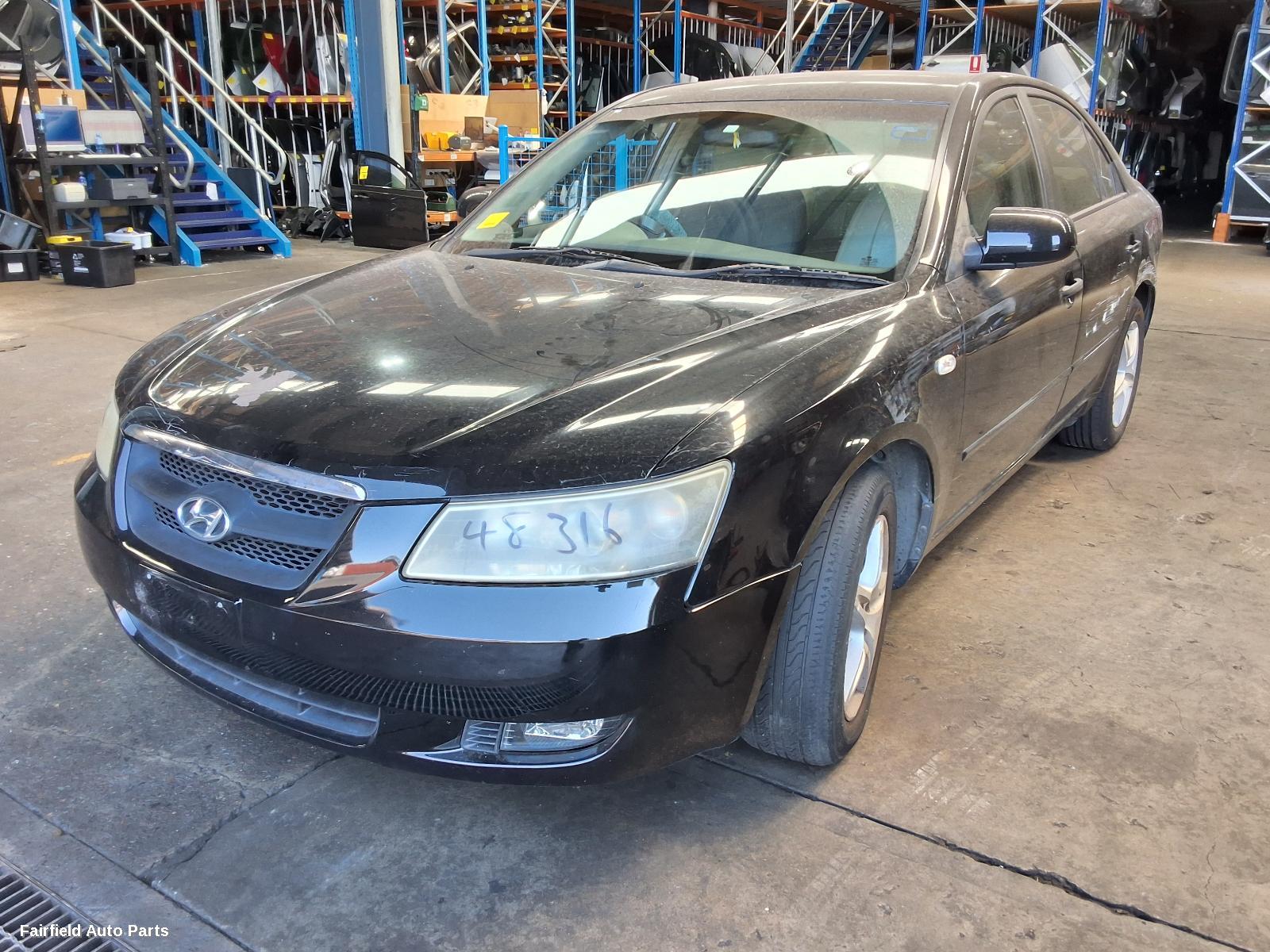 2005-2010 Hyundai Sonata Bootlid Tailgate