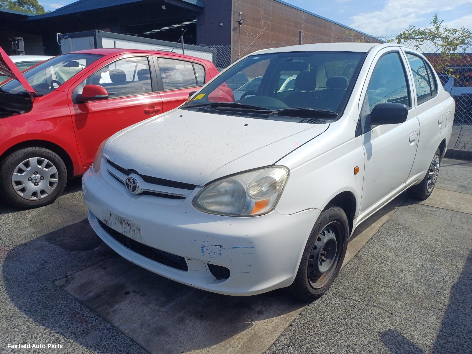 2003 Toyota Echo Left Headlamp