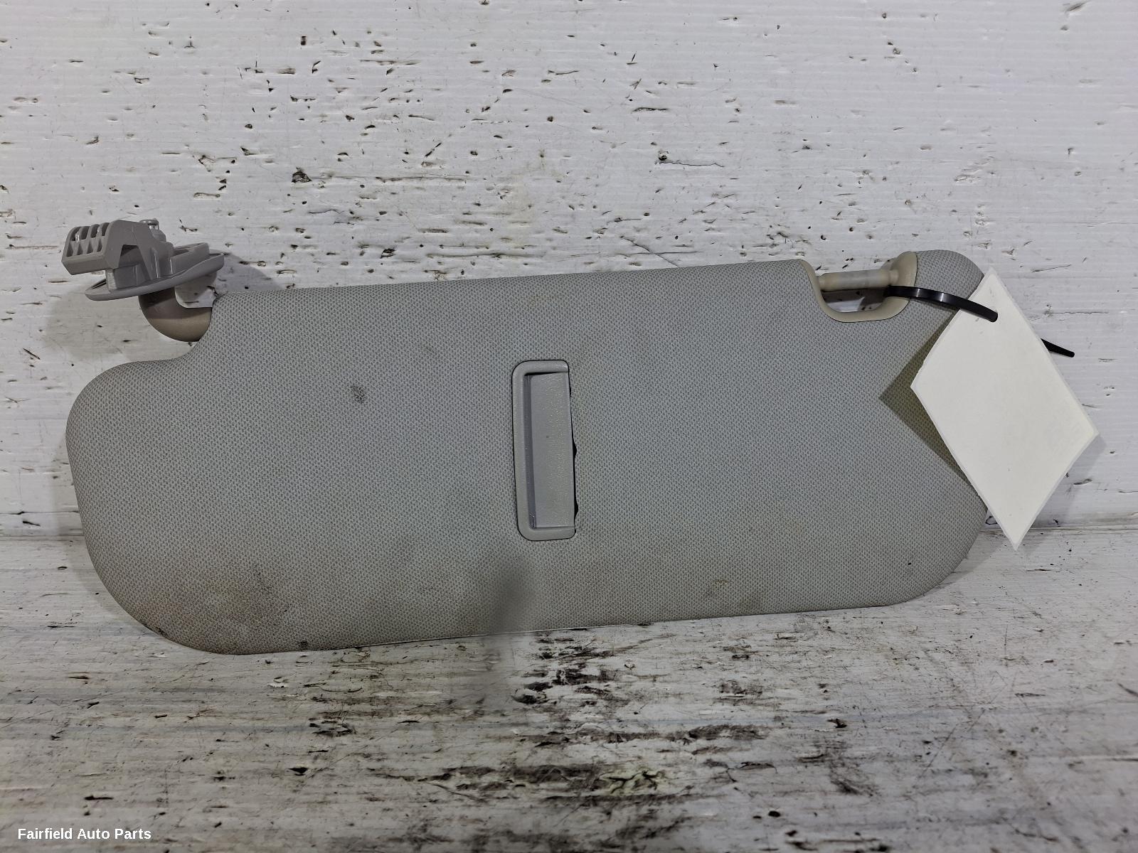 2012-2017 Hyundai I30 Sunvisor