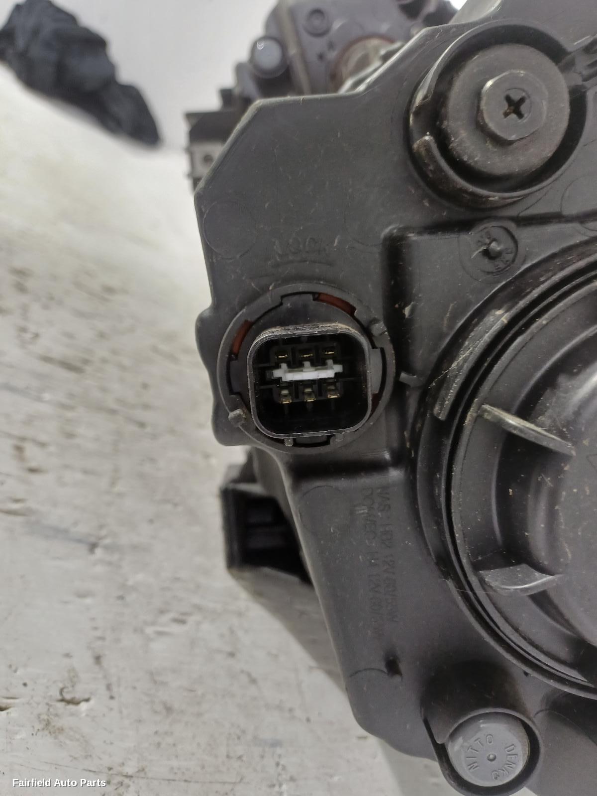 2009-2013 Hyundai Ix35 Right Headlamp