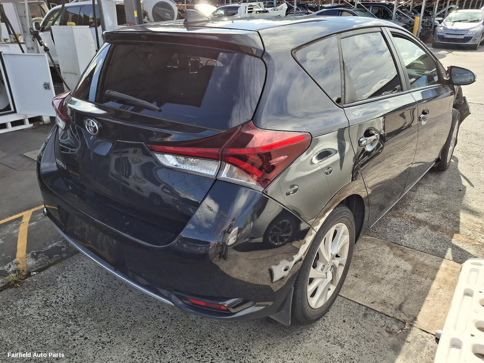 2016 Toyota Corolla Right Taillight