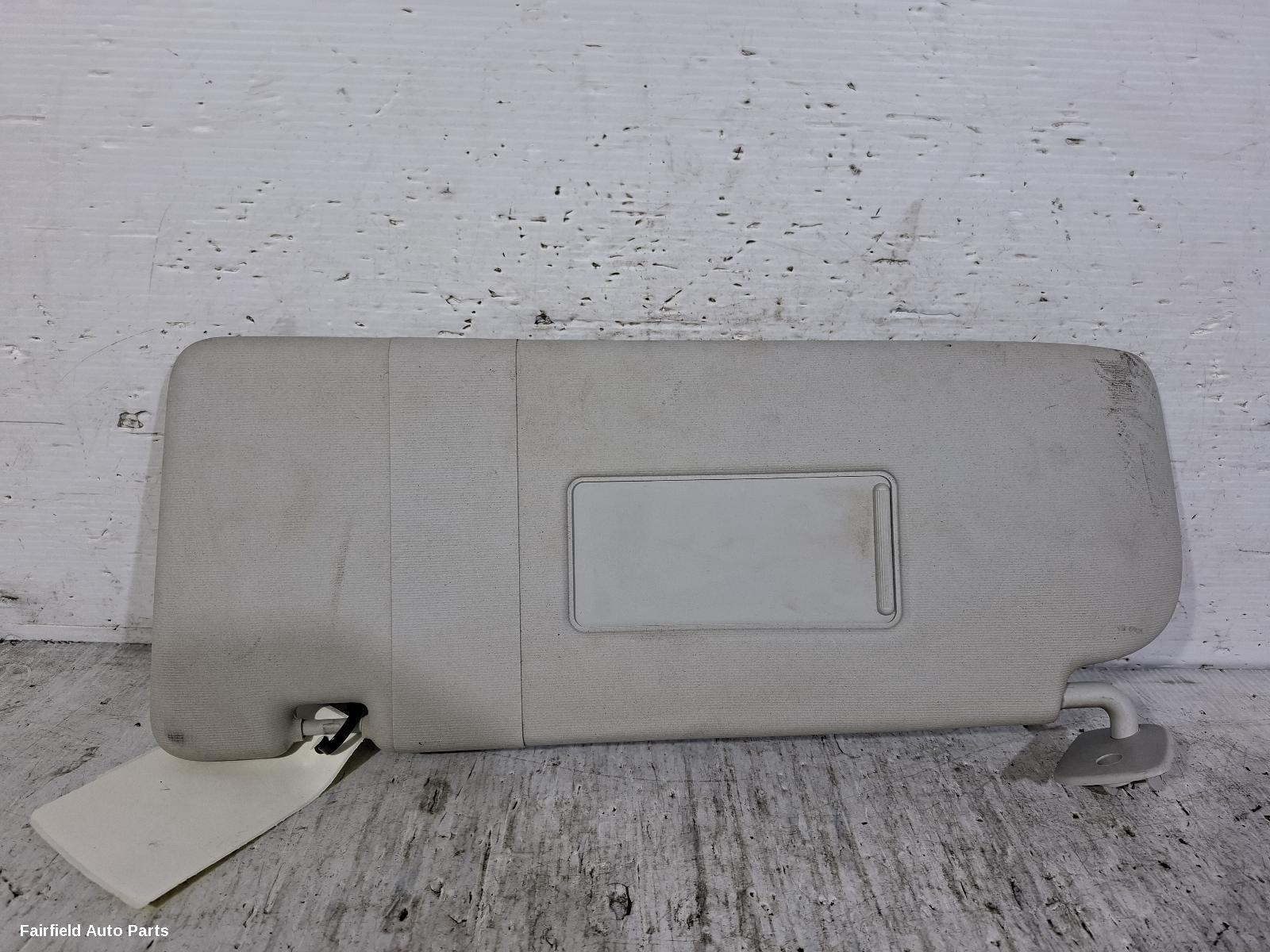 2010-2022 Volkswagen Amarok Sunvisor