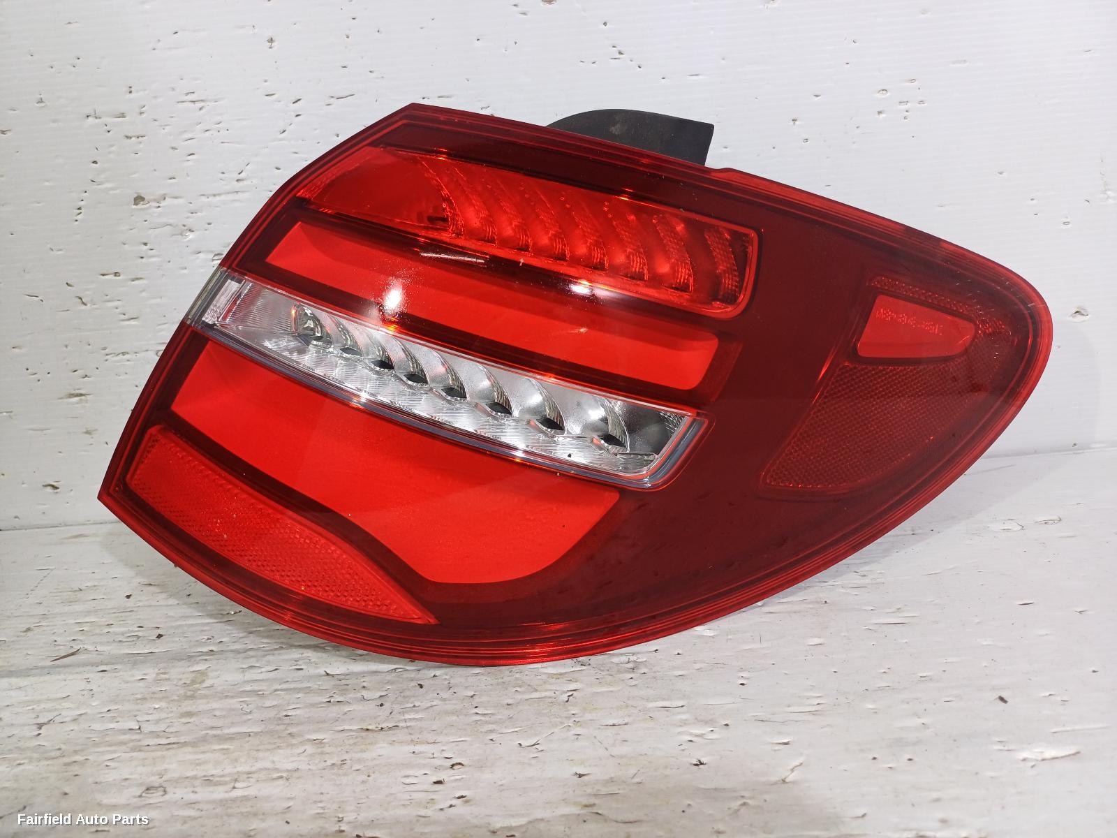 2014-2019 Mercedes B Class Right Taillight
