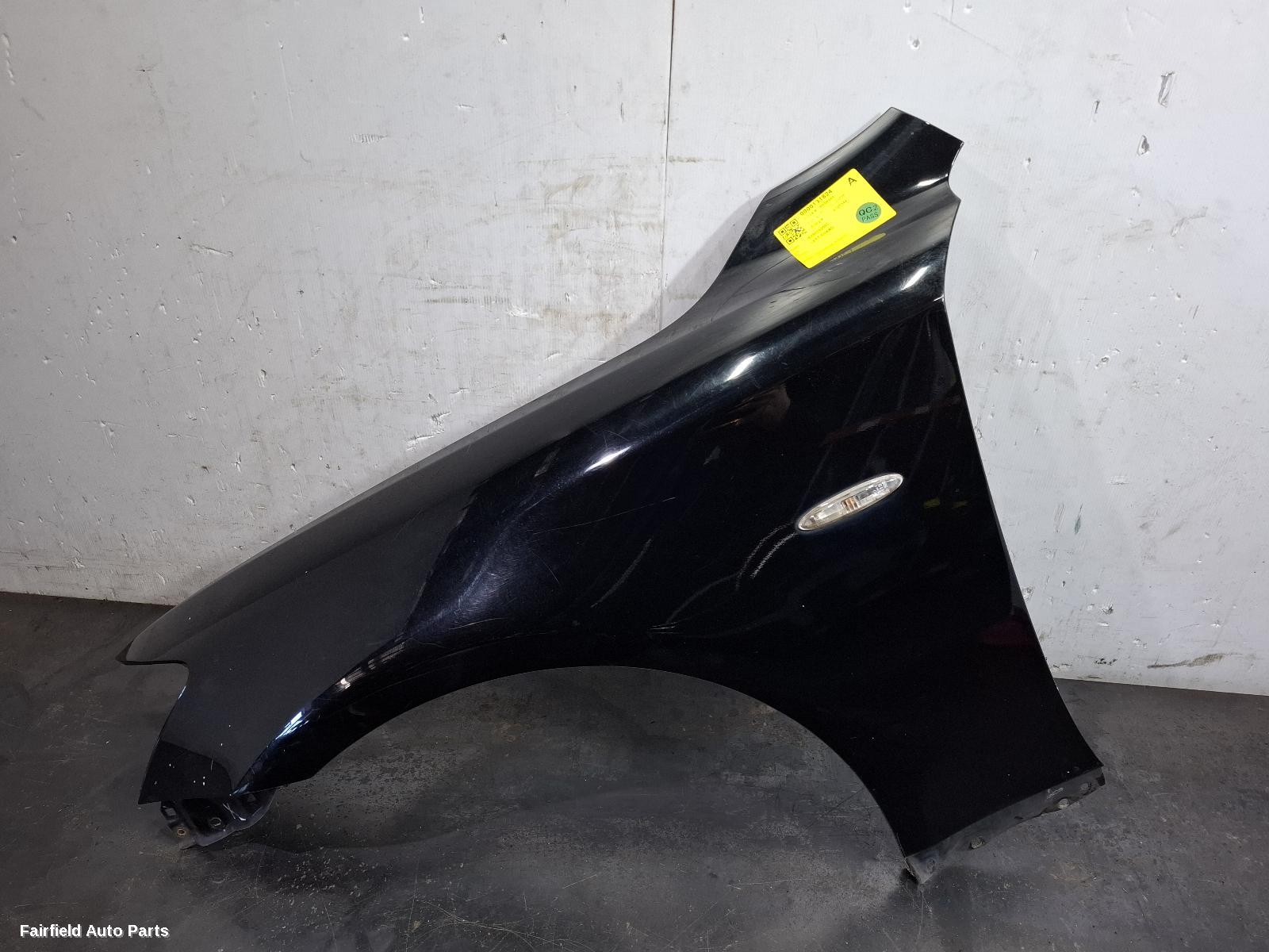 2005-2008 Lexus Is250/is250c Left Guard