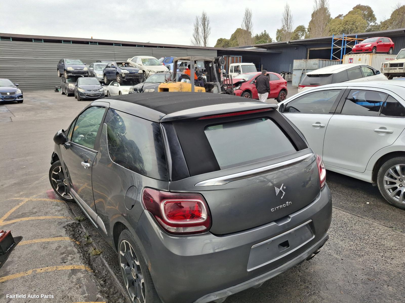 2013 Citroen Ds3 Right Front Strut