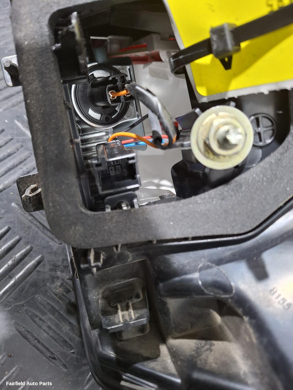 2016-2020 Peugeot 3008 Left Taillight