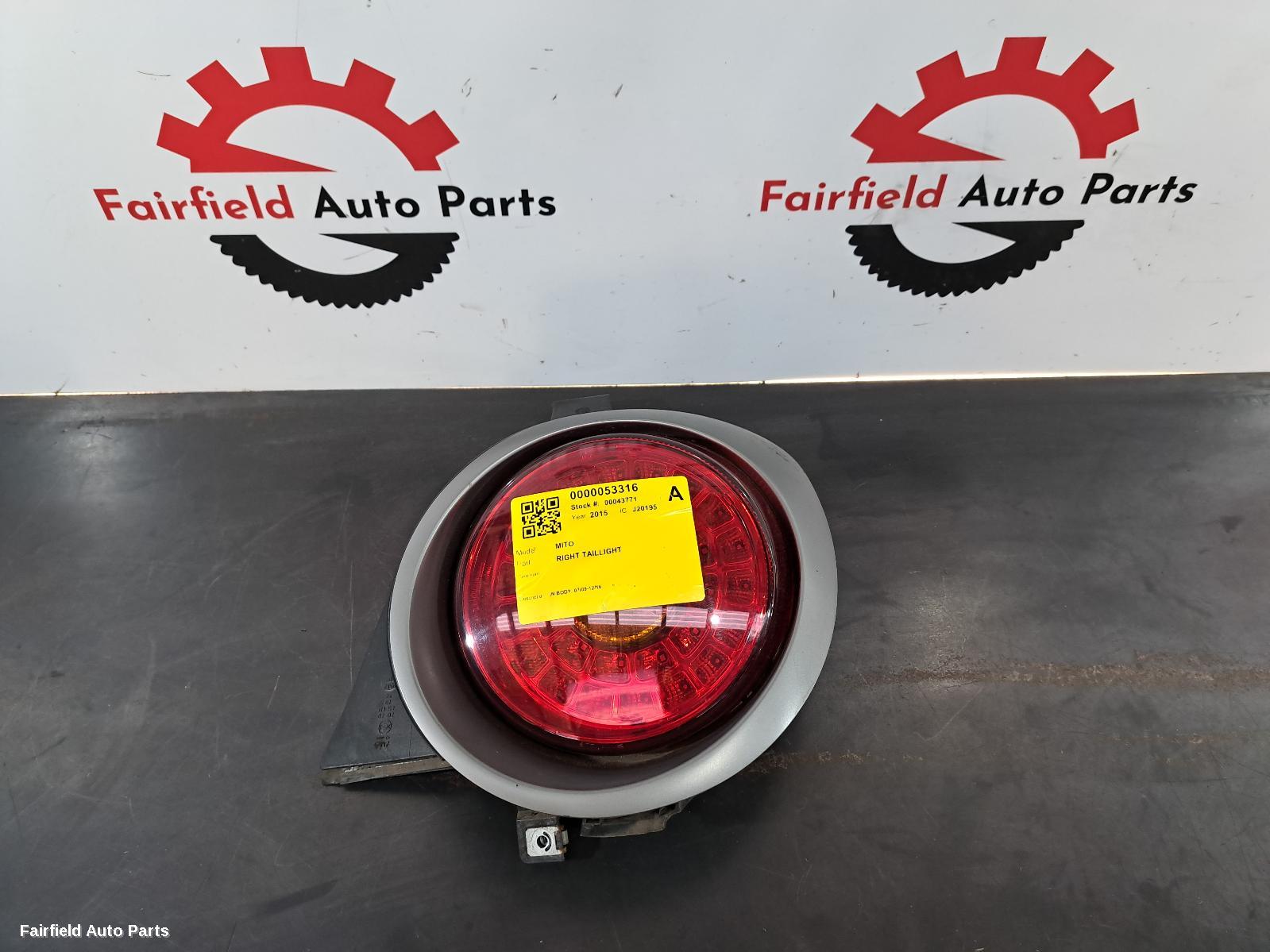 2015 Alfa Romeo Mito Right Taillight