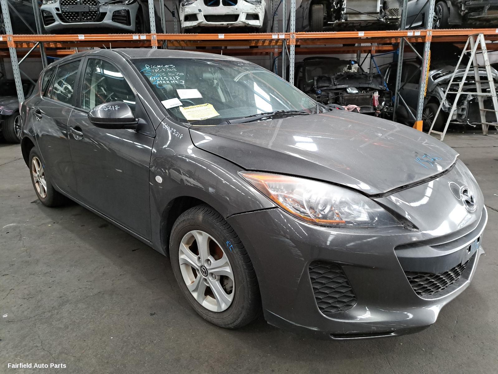 2009-2013 Mazda 3 Manifold