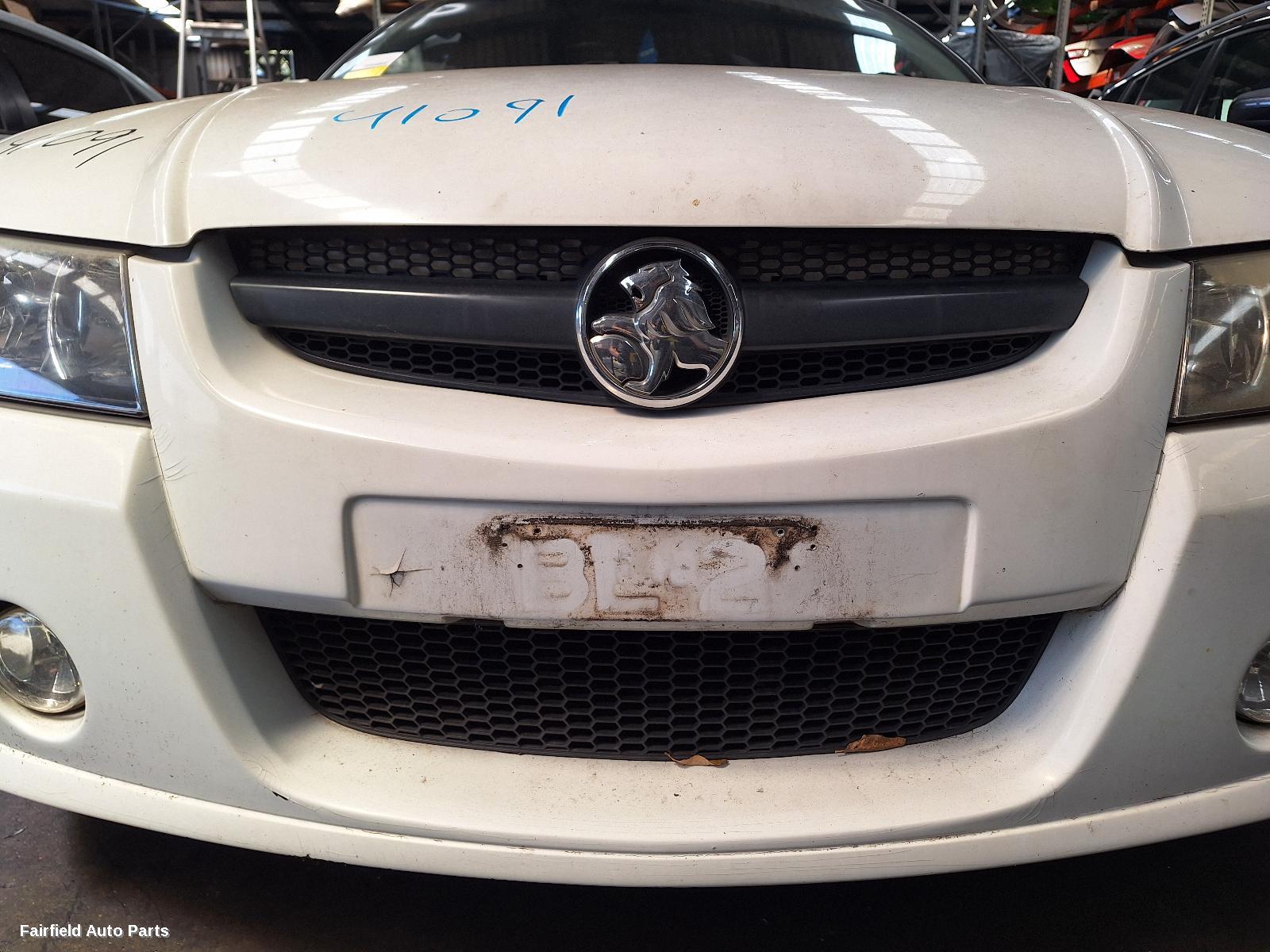 2005 Holden Commodore Right Headlamp