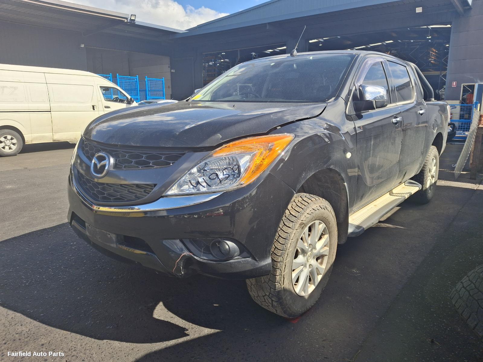 2011-2020 Mazda Bt50 Rear Garnish