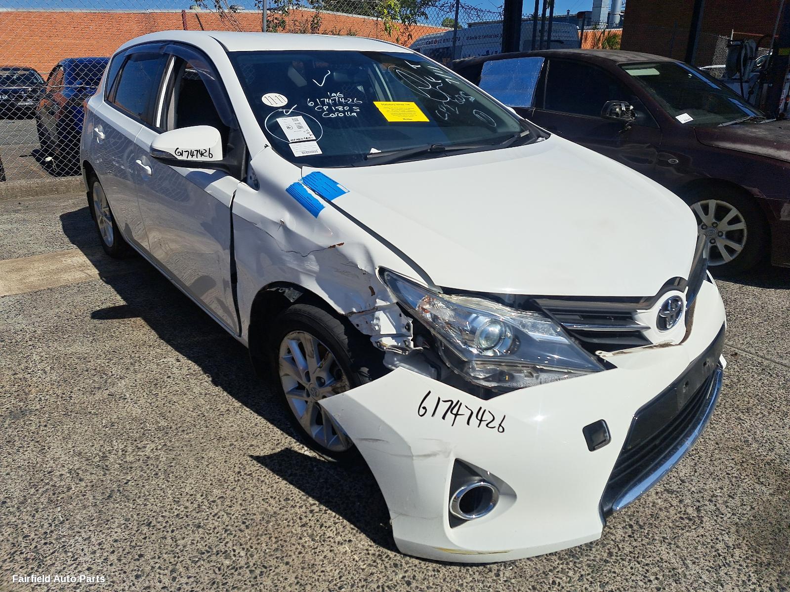 2013 Toyota Corolla Right Taillight