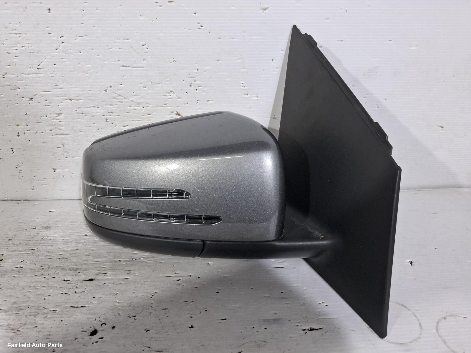 2014-2019 Mercedes B Class Right Door Mirror