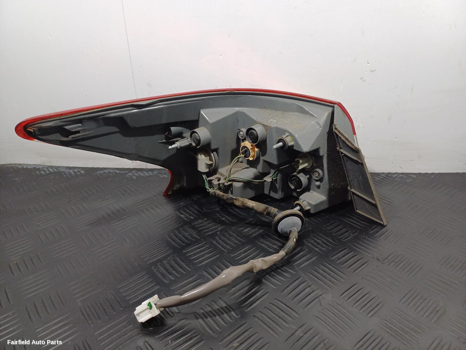 2012-2017 Nissan Pulsar Right Taillight