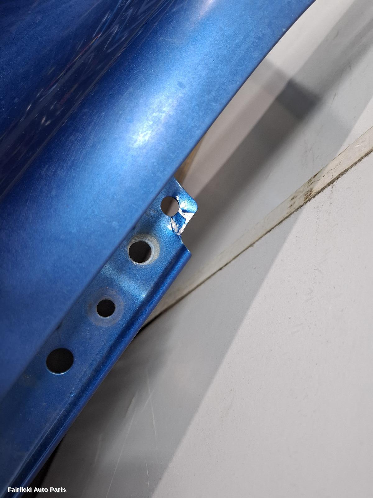 2010-2014 Toyota Kluger Right Guard