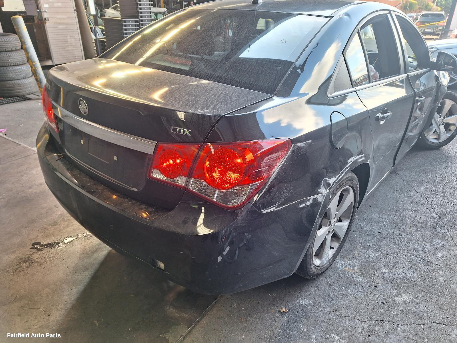 2010 Holden Cruze Left Front Door